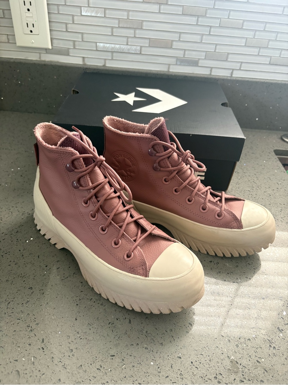 Converse Pink Leather High-Top Platform Sneakers - Picture 2 of 6